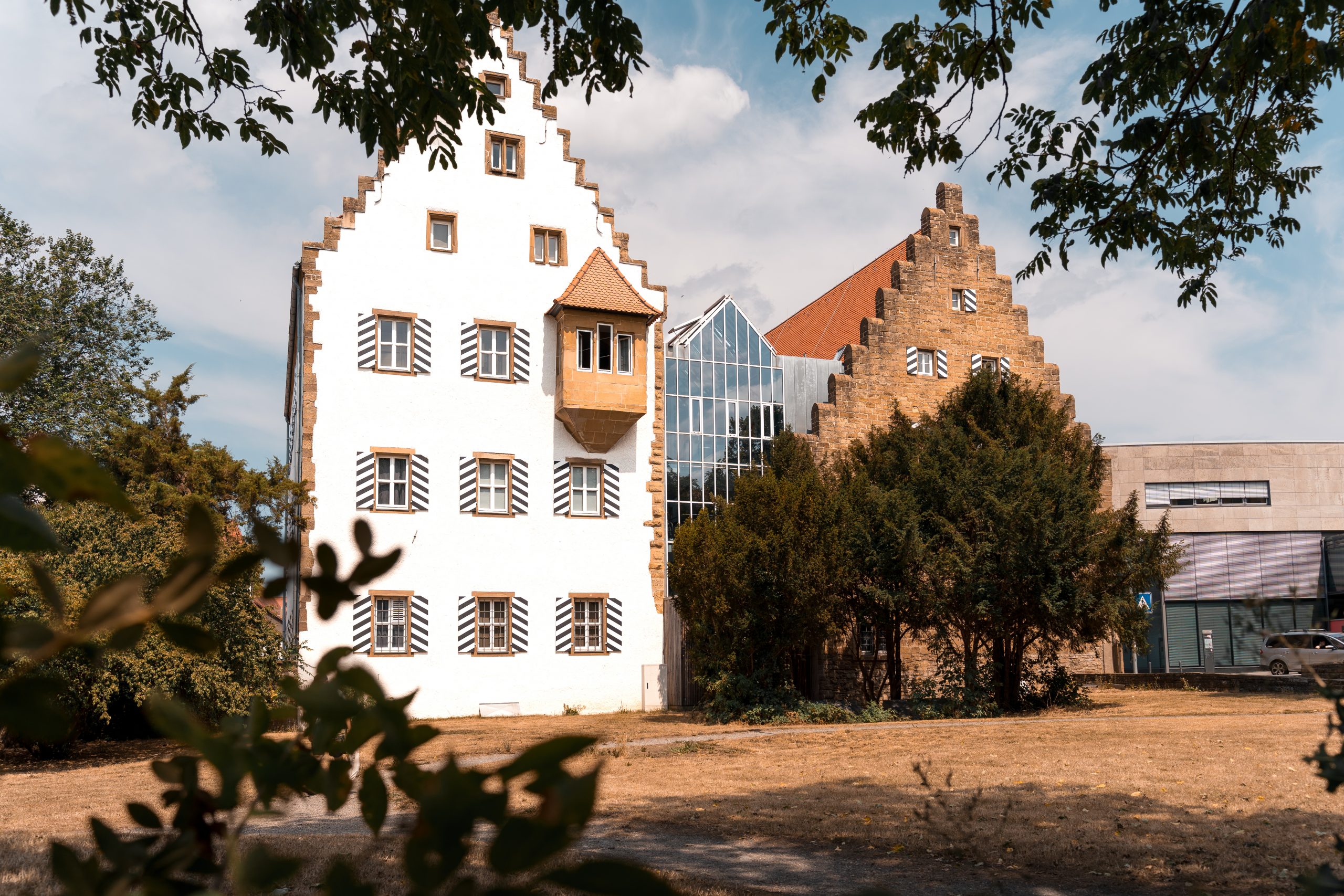 Hochzeit Schlosskapelle Neckarsulm – Außenansicht am Hochzeitstag von Julia und Tom