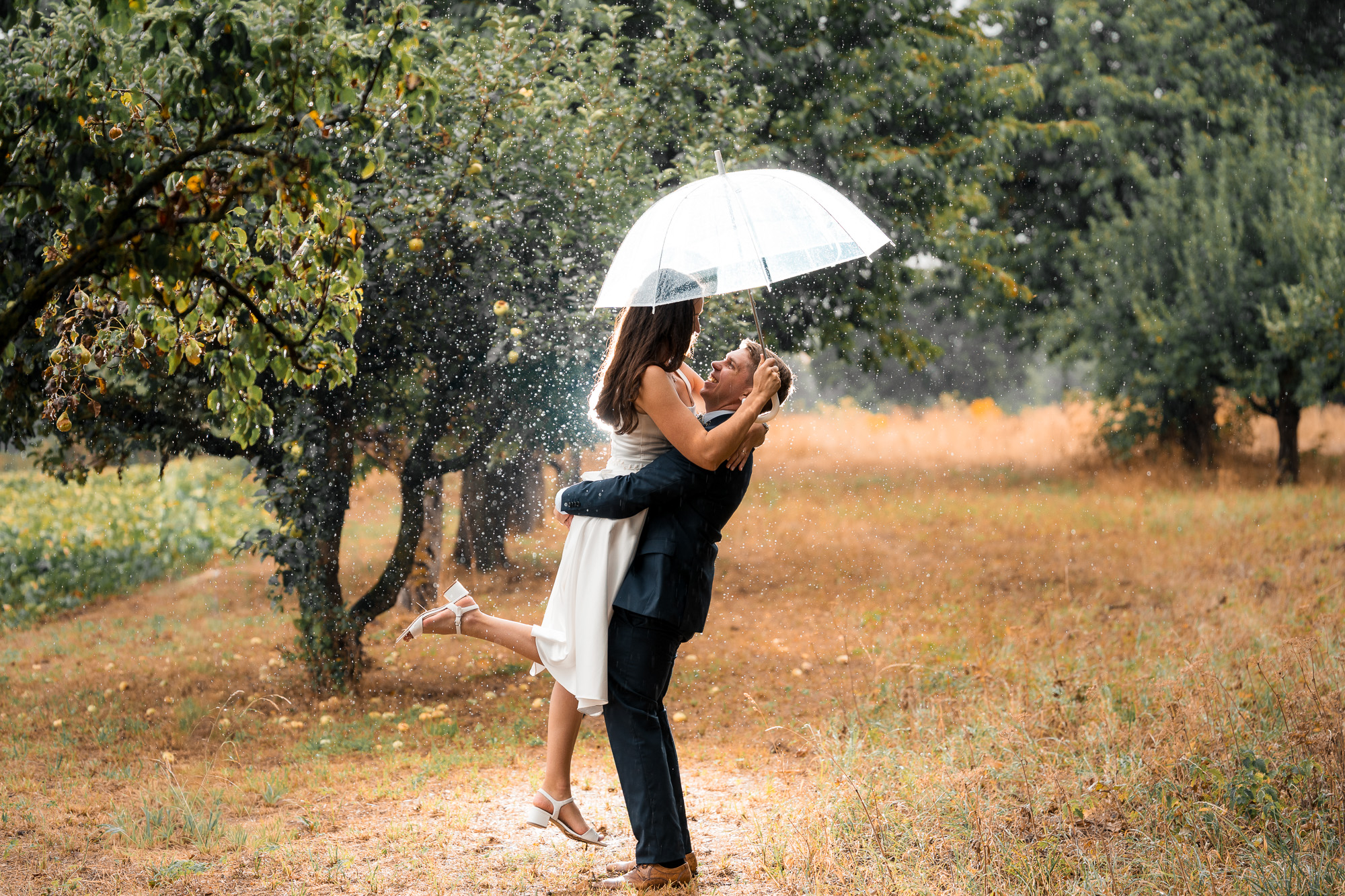 Lucia und Andi bei ihrem Paarshooting im Botanischen Obstgarten Heilbronn